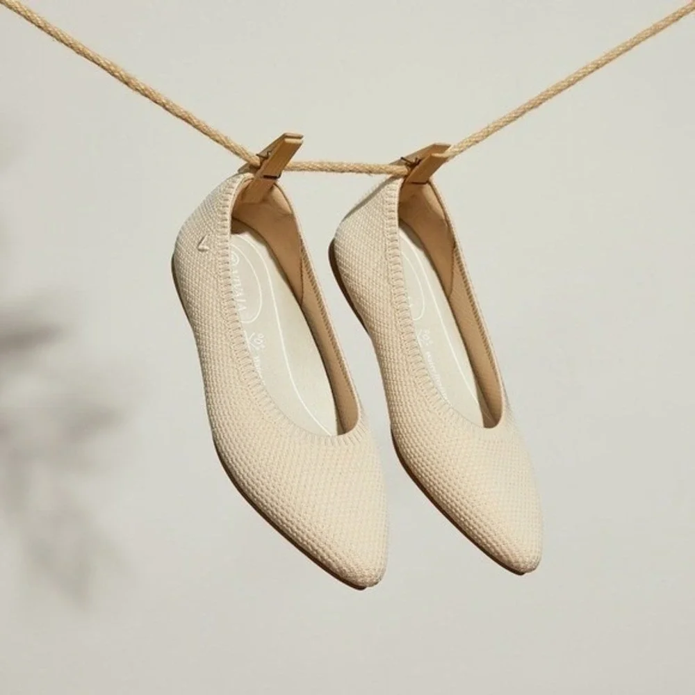 VIVAIA Collection FlatsPointed-Toe Water Repellent Ballet  EU/37.5‎ US/7
